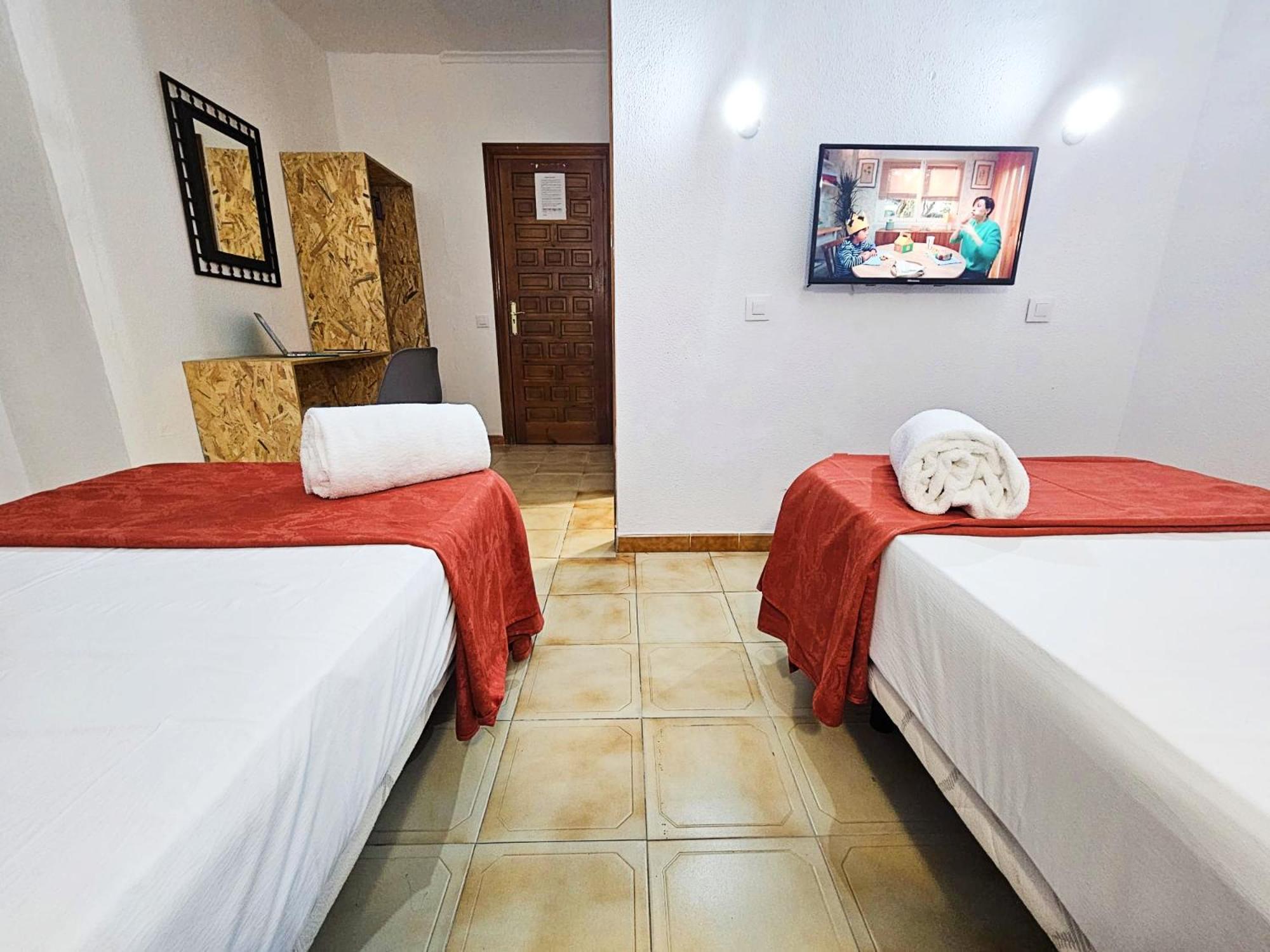 Hotel San Vicente - Centro Playa Conil De La Frontera Luaran gambar